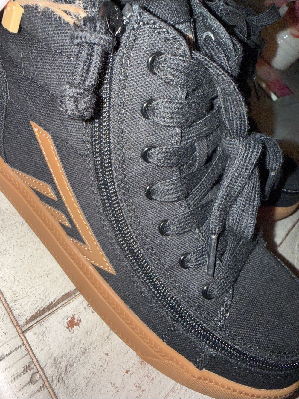 Billy Kids' Black High-Top Sneakers with Gum Sole - Picture 3 of 7